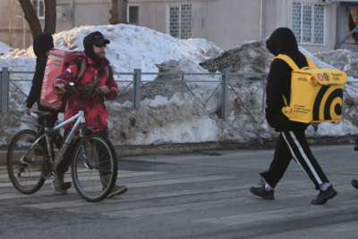 Метшин решил разобраться с курьерами на электросамокатах