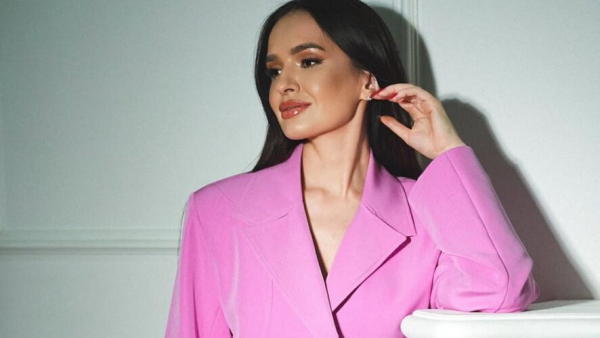 Затопило город, по улицам плывут питоны: татарская певица попала в масштабный ураган на Бали 26/02/2026 &ndash; Новости