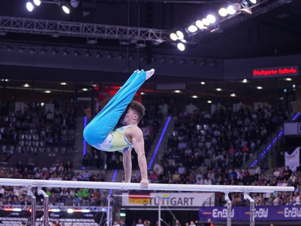 Казахстанские гимнасты выиграли три медали на чемпионате Азии