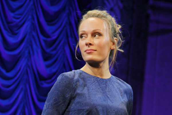 Актриса Ломоносова рассказала об отношении к бьюти-процедурам