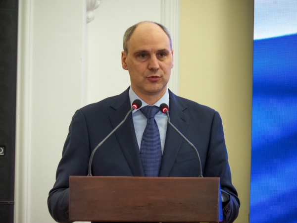 Паслер сократил ставку в правительстве и ослабил влияние первого зама