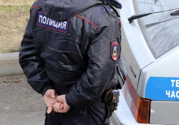 В Петербурге задержали 17-летнего курьера мошенников после обмана пенсионерки