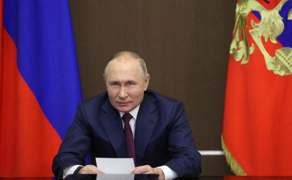 Политолог Данилин назвал пощёчиной Токио визит Путина на Итуруп