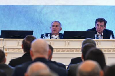 Минниханов раскритиковал власти Казани за очереди в больницах и отношение врачей к пациентам