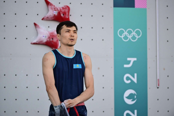 Скалолаз Амир Маймуратов преодолел квалификацию на ЧМ в Сеуле