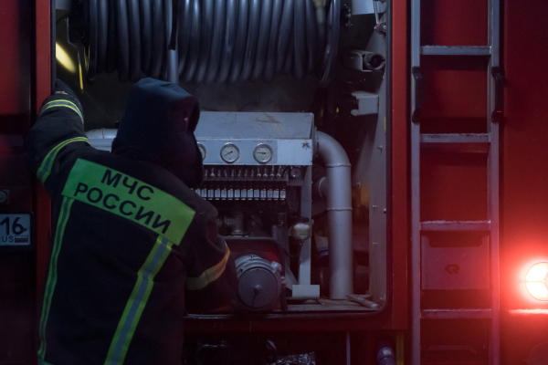 В&nbsp;Калининграде полыхает крупный&nbsp;ТЦ. СМИ сообщают о&nbsp;пострадавших