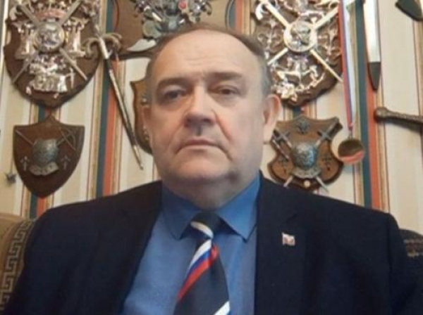 Политолог: Европа трещит по швам, и это видно даже по цветам 9 Мая