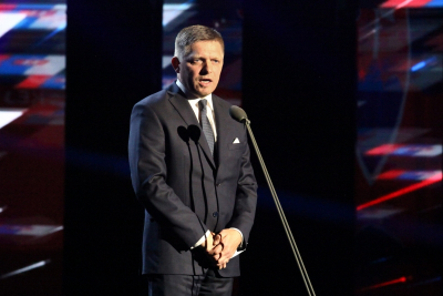 Фицо: Политика ЕС против России обернется пустыми заправками