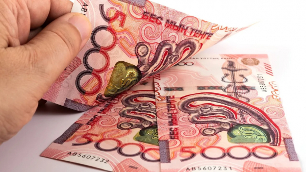 В ЗКО раскрыта схема обналичивания стипендий фиктивных студентов