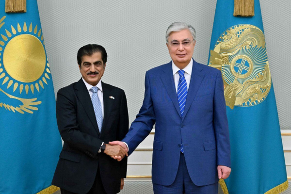 Токаев принял в Акорде посла государства Катар в Казахстане