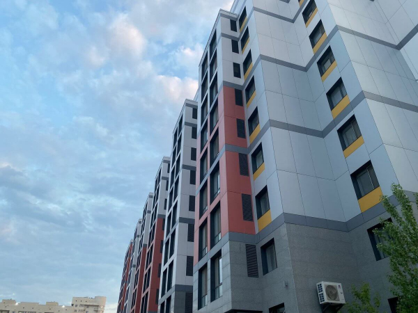 Изменились цены на вторичное жилье в Алматы и аренду в Астане