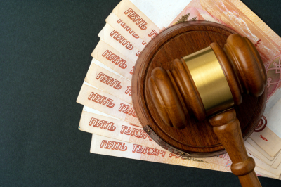 Суд арестовал семерых человек по делу о краже золотого шлама