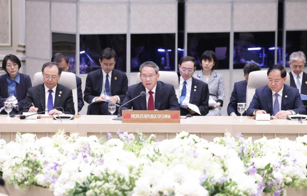 Трехсторонний саммит Китай-Япония-Юж. Корея состоялся в Сеуле