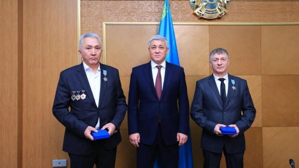 От шахты до автопарка: кого отметили высокими наградами в Карагандинской области