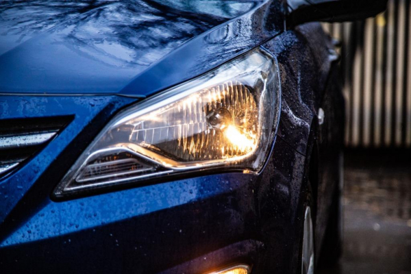 Автоэксперт Венгерский заявил, что весенняя мойка машины предотвращает коррозию