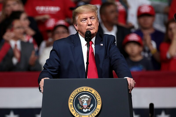 Трамп заявил, что Иран почти сдался