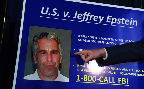 В файлах Эпштейна нашли связь финансиста с девушками из Самары и Саратова