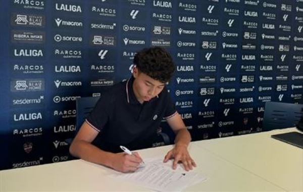 10-летний казахстанец подписал контракт с испанским футбольным клубом из Ла Лиги