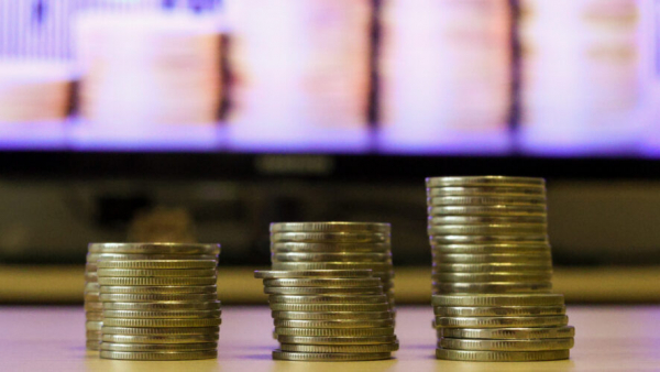 В феврале россияне продолжили наращивать сбережения 19/03/2026 &ndash; Новости