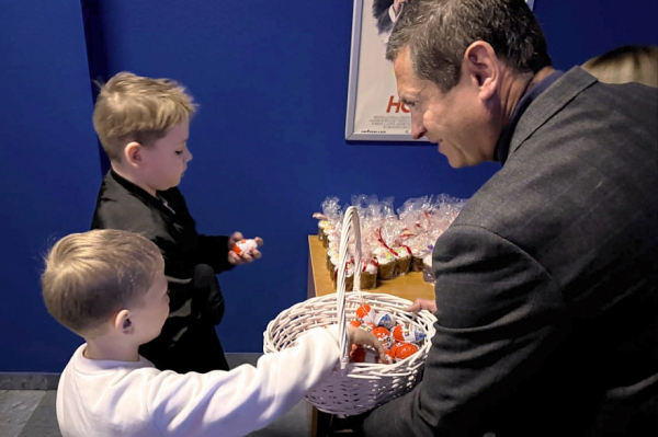 &laquo;Мы рядом, мы вместе&raquo;: в Челнах устроили праздник для семей героев в честь Пасхи