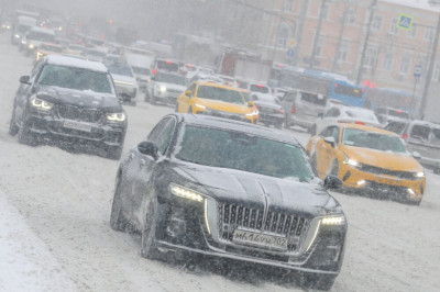 Сильнейшие пробки сковали Москву из-за циклона &laquo;Валли&raquo;