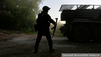 Украинский беспилотник застрял на вышке связи в Херсонской области