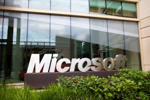 О намерении сократить шесть тысяч сотрудников заявили в Microsoft
