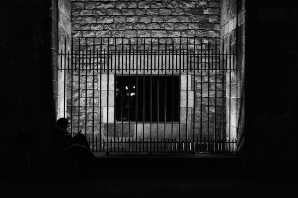 CNN: Жертва изнасилований, организованных мужем, решила прийти в его тюрьму