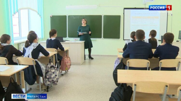 В 100 школах и 35 колледжах Татарстана запустили кружки по искусственному интеллекту