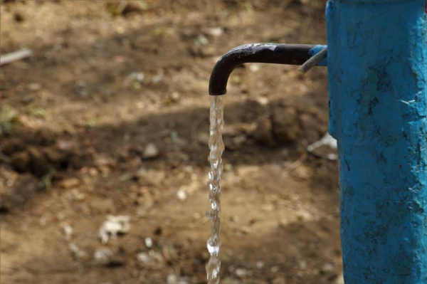 Миллионы литров воды ежедневно утекают из-за нарушений в Жамбылской области