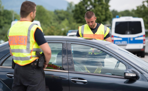 Суд ЕС подтвердил право немецкой таможни забирать автомобили россиян