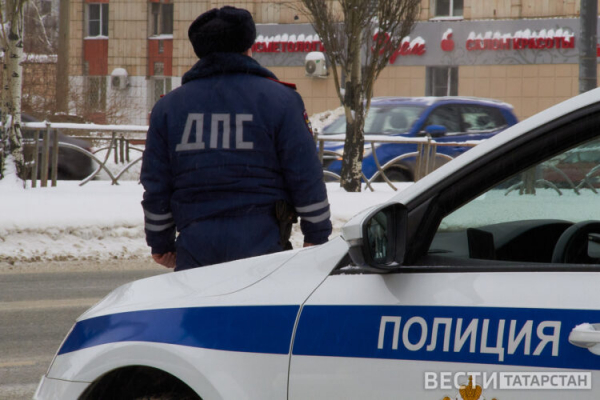 В Татарстане за две недели за выезд на встречную полосу оштрафовали 517 водителей