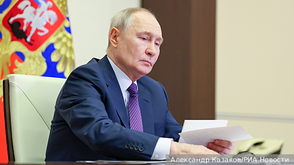 После падения обломков ракет в Тель-Авиве ранены ребенок и двое взрослых