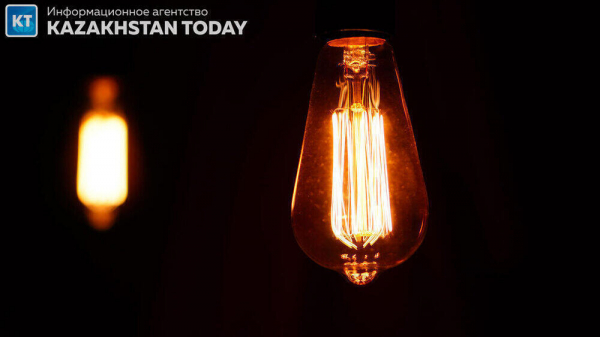 Непогода в Атырауской области повредила кровли зданий и вызвала отключения электроэнергии