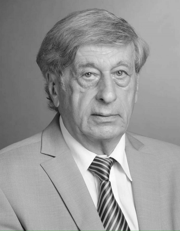 На 92-м году скончался известный нижнекамский строитель Рафаил Глянц
