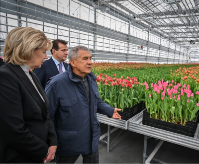 Минниханов осмотрел новую базу предприятия &laquo;Городское благоустройство&raquo;