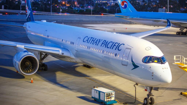 Cathay Pacific отменила рейсы Airbus из-за проблем с двигателями Rolls-Royce