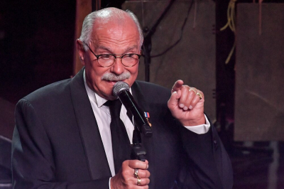 Медведев пошутил про недругов Михалкова