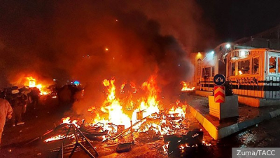 КСИР сообщил об ударе по израильскому контейнеровозу в Персидском заливе