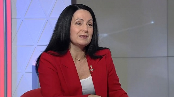 &laquo;ИИ не заменит искусство&raquo;: дирижер о виртуальных женщинах и дофамине из телефона