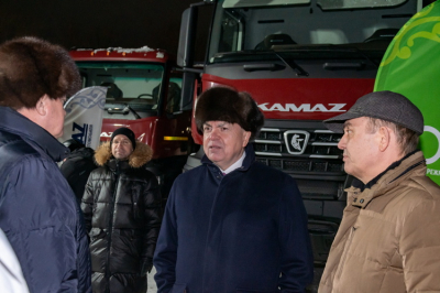 В&nbsp;Челнах официально открыли год 400-летия города гашением марки и&nbsp;праздничным концертом