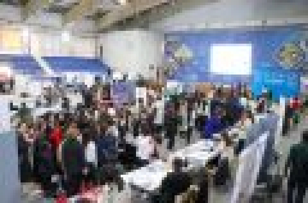 «STUDY IN KAZAKHSTAN»: 3500 школьников из Атырау посетили выставку