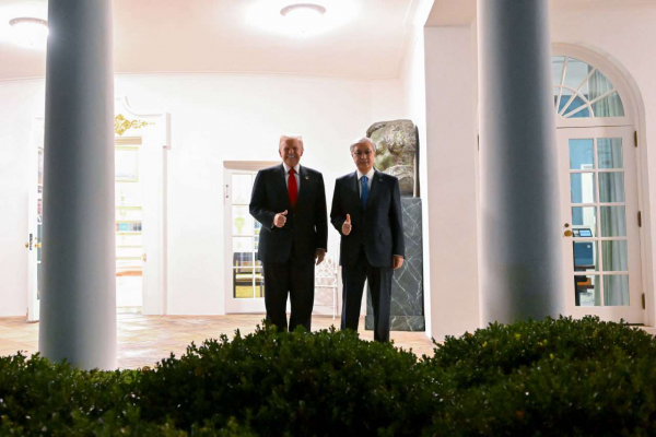 Трамп показал Токаеву, как идёт строительство бального зала