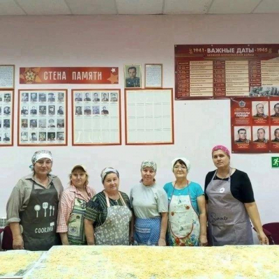Жительницы Новошешминска приготовили домашнюю лапшу для бойцов СВО