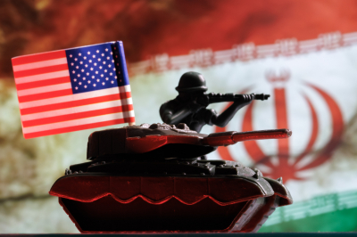 СМИ опубликовали детали меморандума между США и&nbsp;Ираном: разблокировка активов, снятие санкций и&nbsp;$300 миллиардов на&nbsp;восстановление