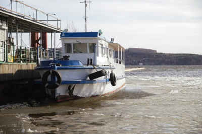 Паромная переправа Аракчино &mdash; Верхний Услон начала работу с 16 апреля