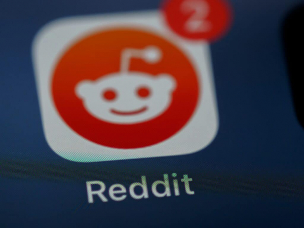 Акции Reddit упали, несмотря на сильный отчет и сокращение убытков