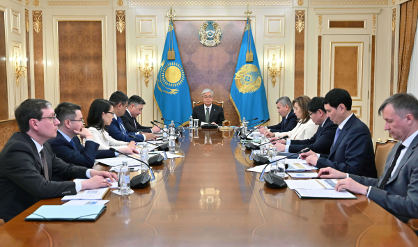 Нацбанк представил отчет за 2023 год Токаеву