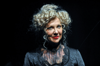 &laquo;Возраст не победить&raquo;: Яковлева о пластике, &laquo;Интердевочке&raquo;, кризисе в браке