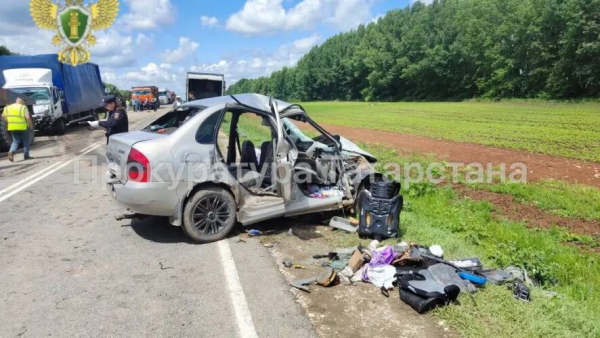 Трагедия в Татарстане - годовалый малыш и двое взрослых погибли в страшном ДТП с грузовиком 19/06/2026 &ndash; Новости